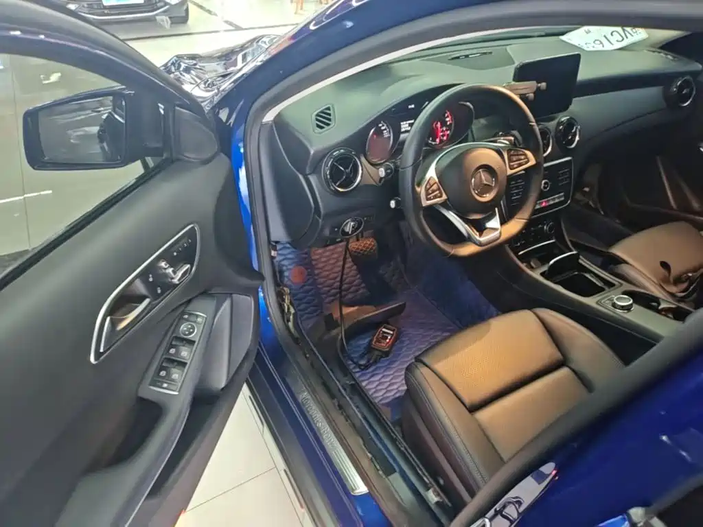 Mercedes-Benz GLA 2019 — фото 16