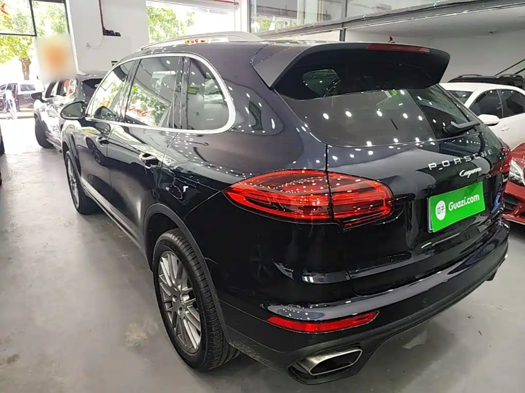 Porsche Cayenne 2016 — фото 5