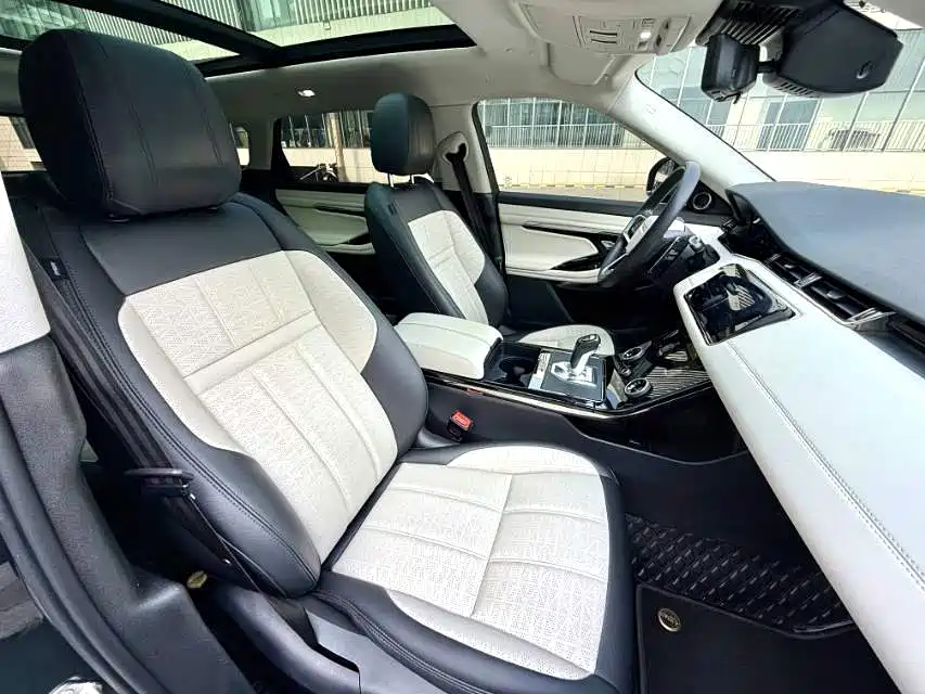 Land Rover Evoque 2022 — фото 8