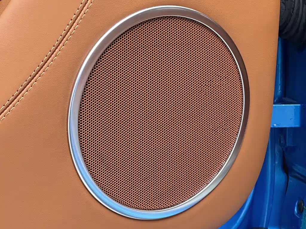Bentley Continental 2016 — фото 12
