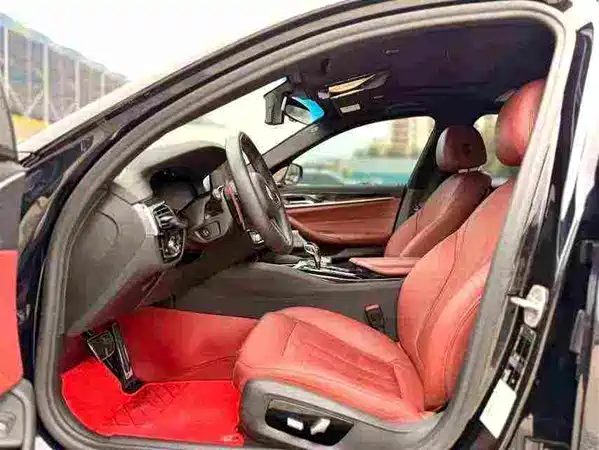 BMW 5 Series 2019