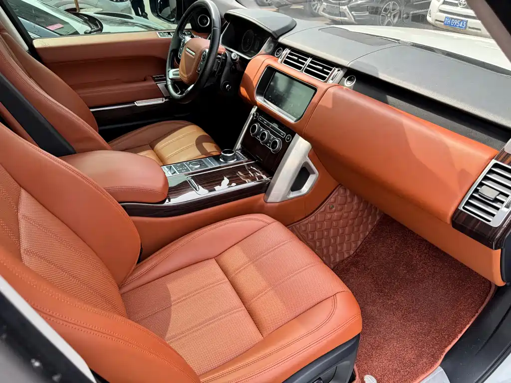 Land Rover Range Rover 2018 — фото 29