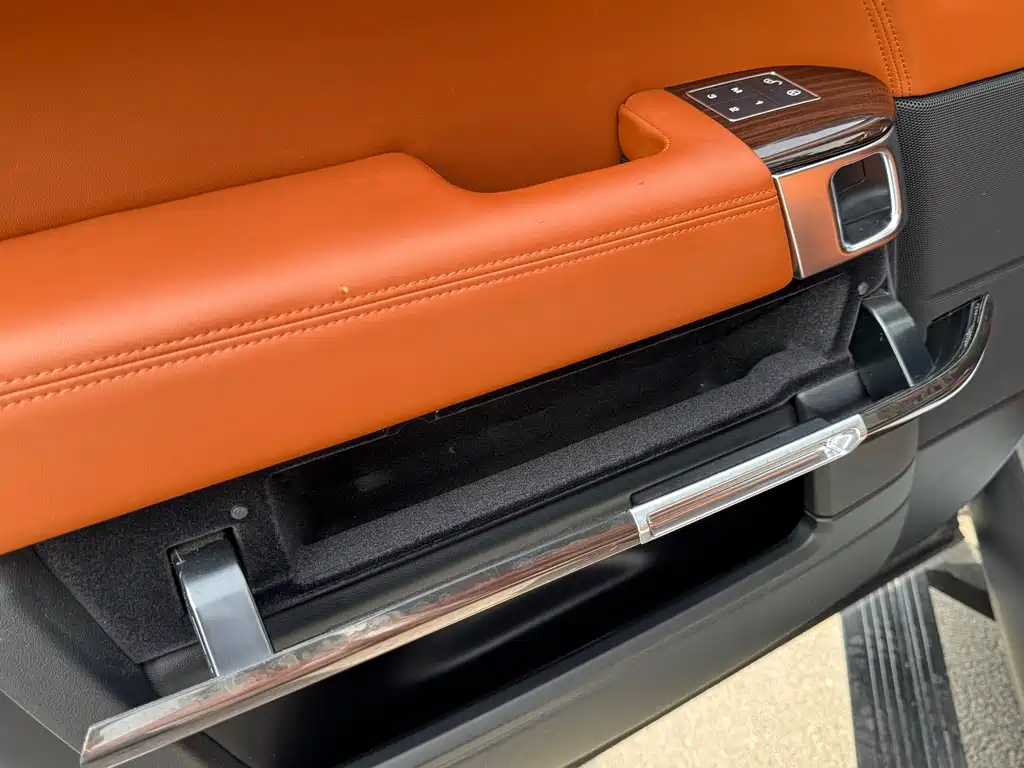 Land Rover Range Rover 2018 — фото 19