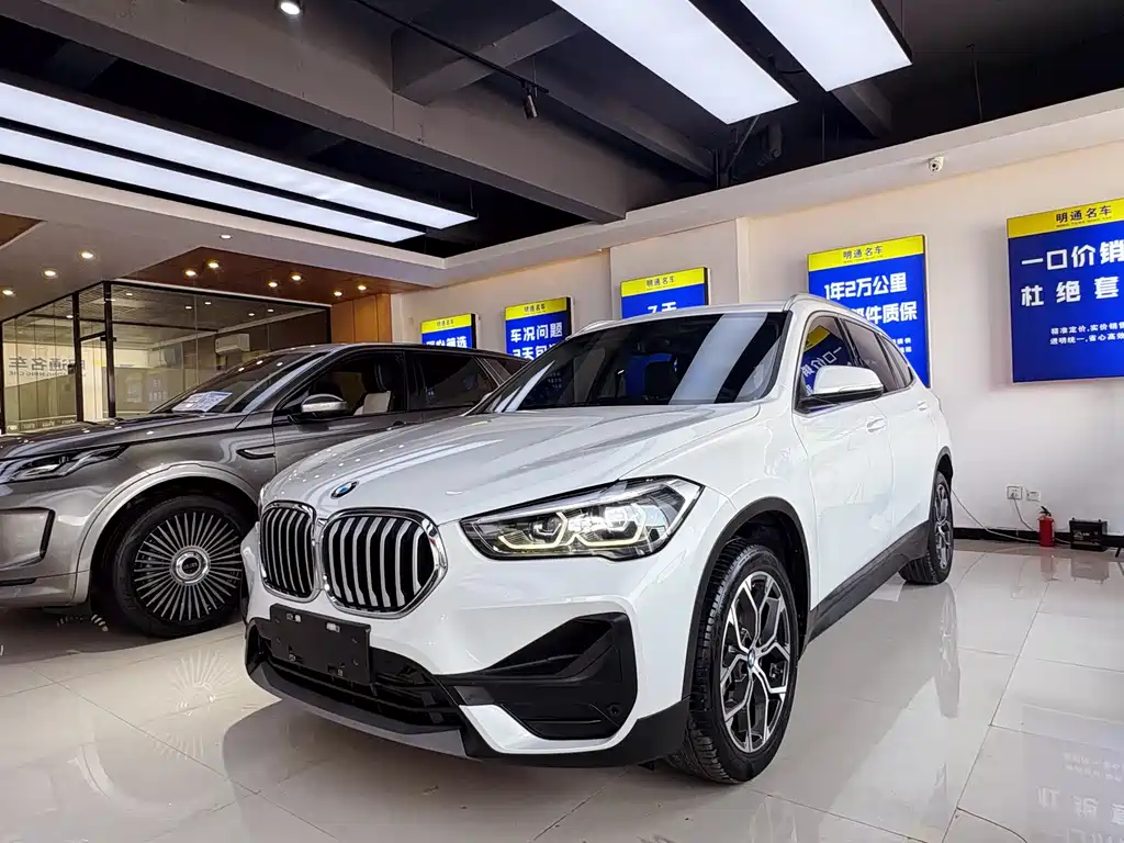 BMW X1 2022 — фото 2