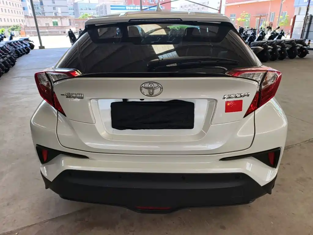 Toyota IZOA 2023