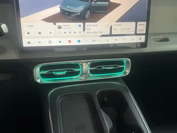 Leapmotor B01 2025