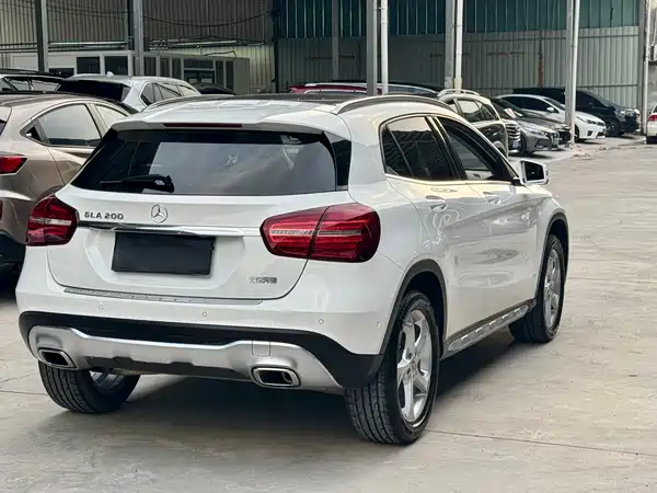 Mercedes-Benz GLA 2019