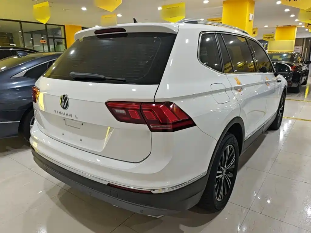 Volkswagen Tiguan L 2020