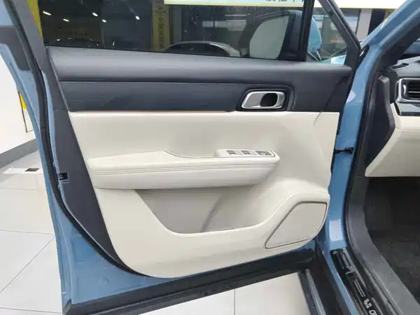 Li Auto ONE 2021