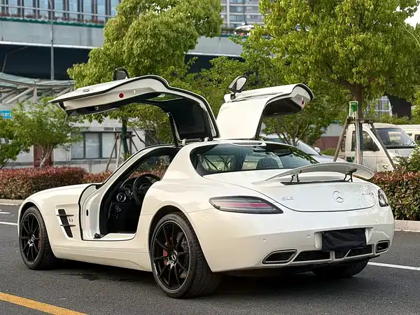 Mercedes-Benz Sls-Class AMG 2019