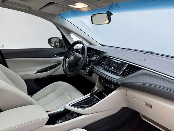Buick GL6 2019