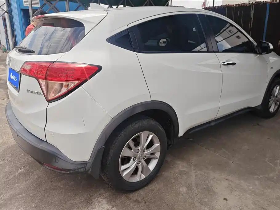 Honda Vezel 2018 — фото 3