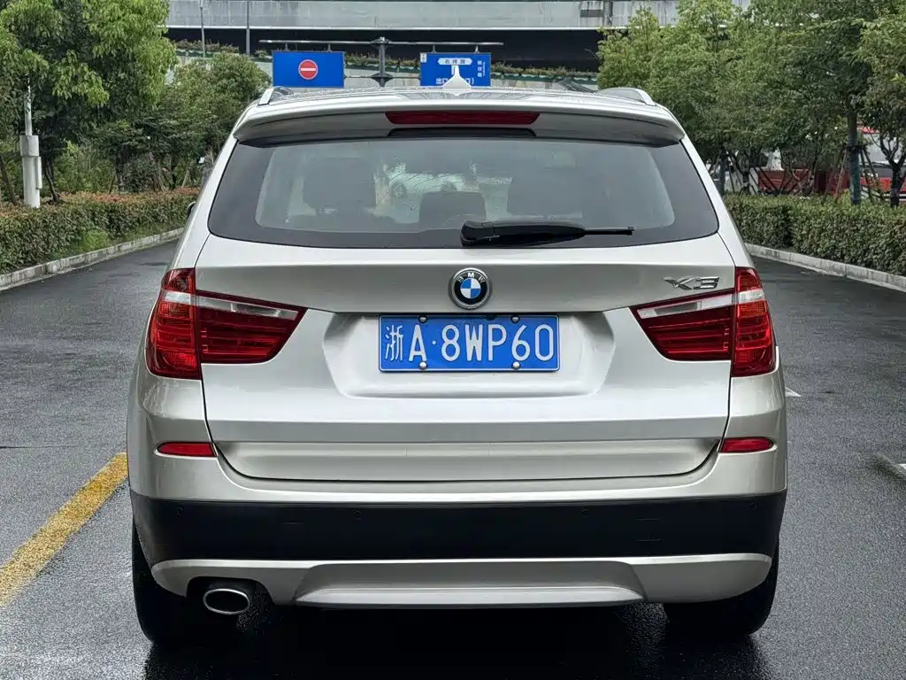 BMW X3 2013 — фото 11