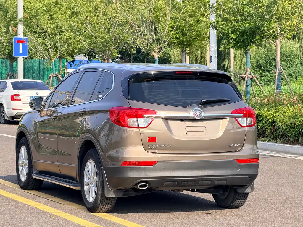 Buick Envision Plus 2017 — фото 9