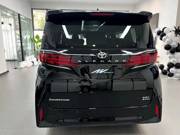 Toyota Alphard 2024