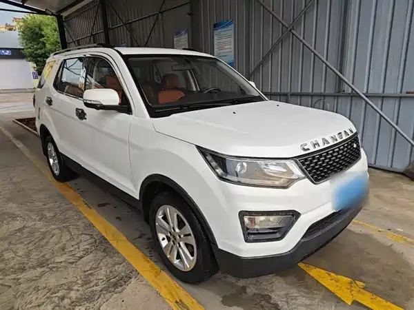 Changan Auchan CX70 2016