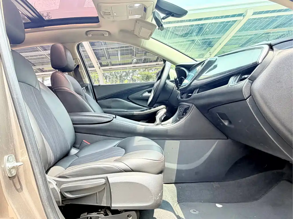 Buick Envision Plus 2016 — фото 14