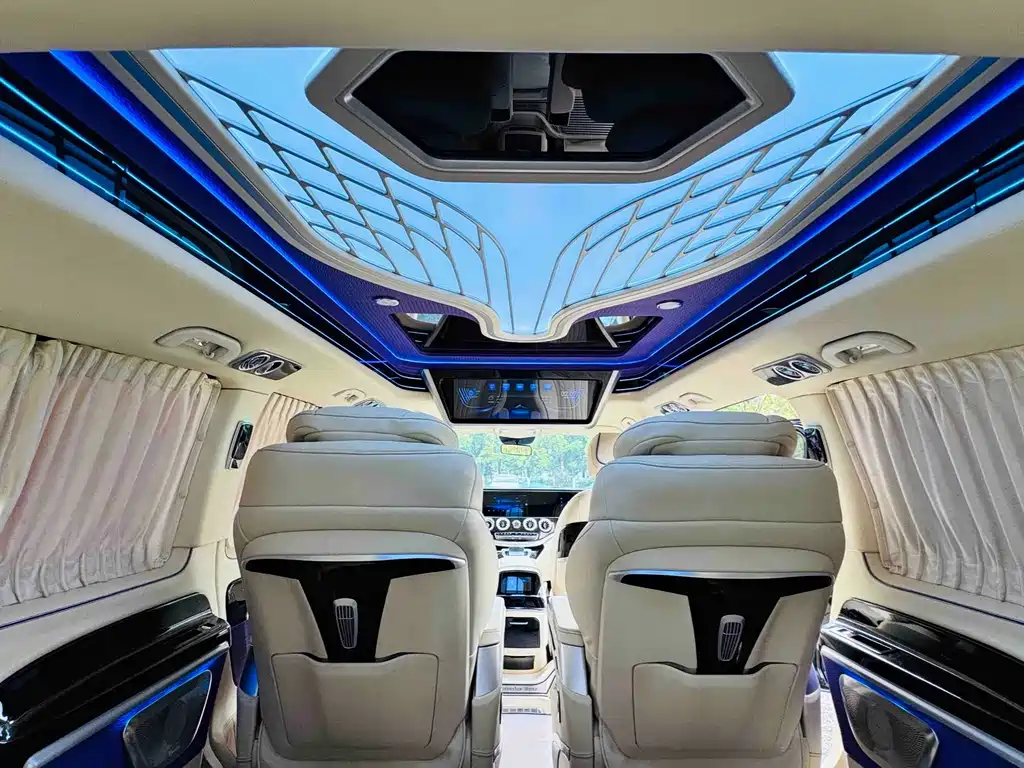 Mercedes-Benz Vito 2023 — фото 20