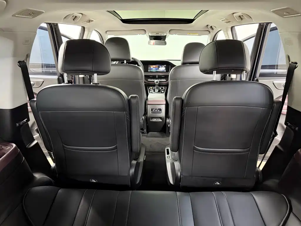 GAC Trumpchi M6 2021 — фото 11