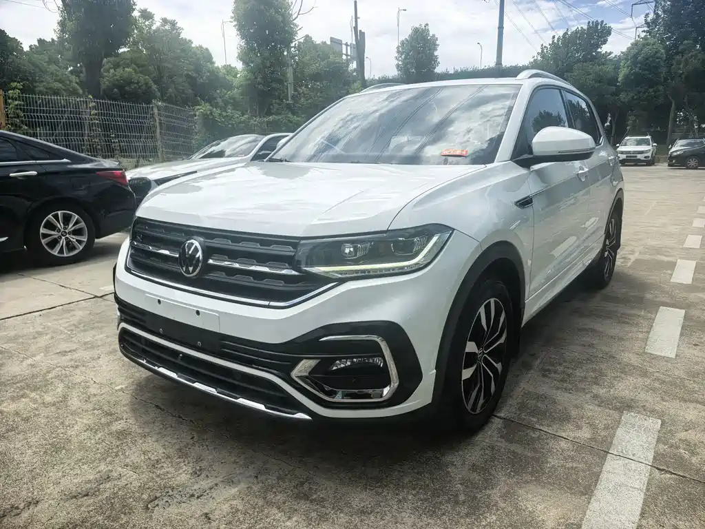 Volkswagen Tacqua 2021
