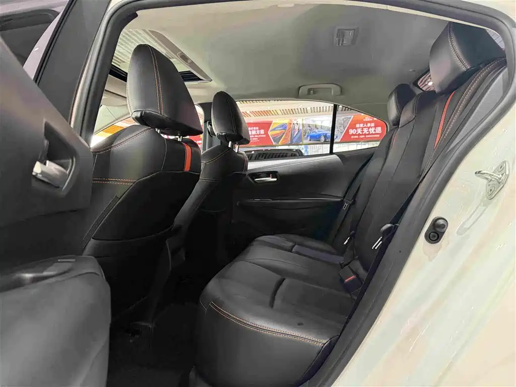 Toyota Corolla 2021 — фото 12