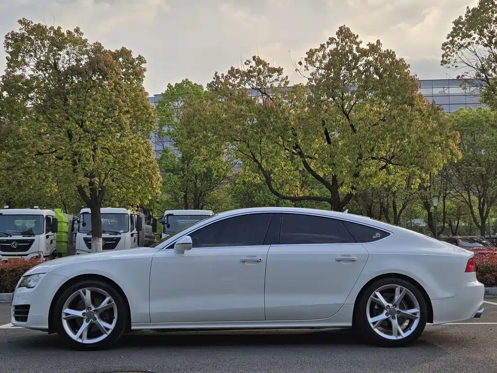 Audi A7 2014 — фото 4