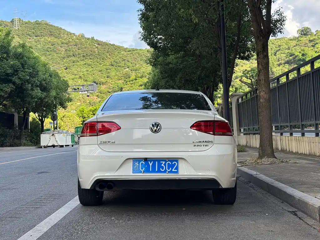 Volkswagen Lamando 2015
