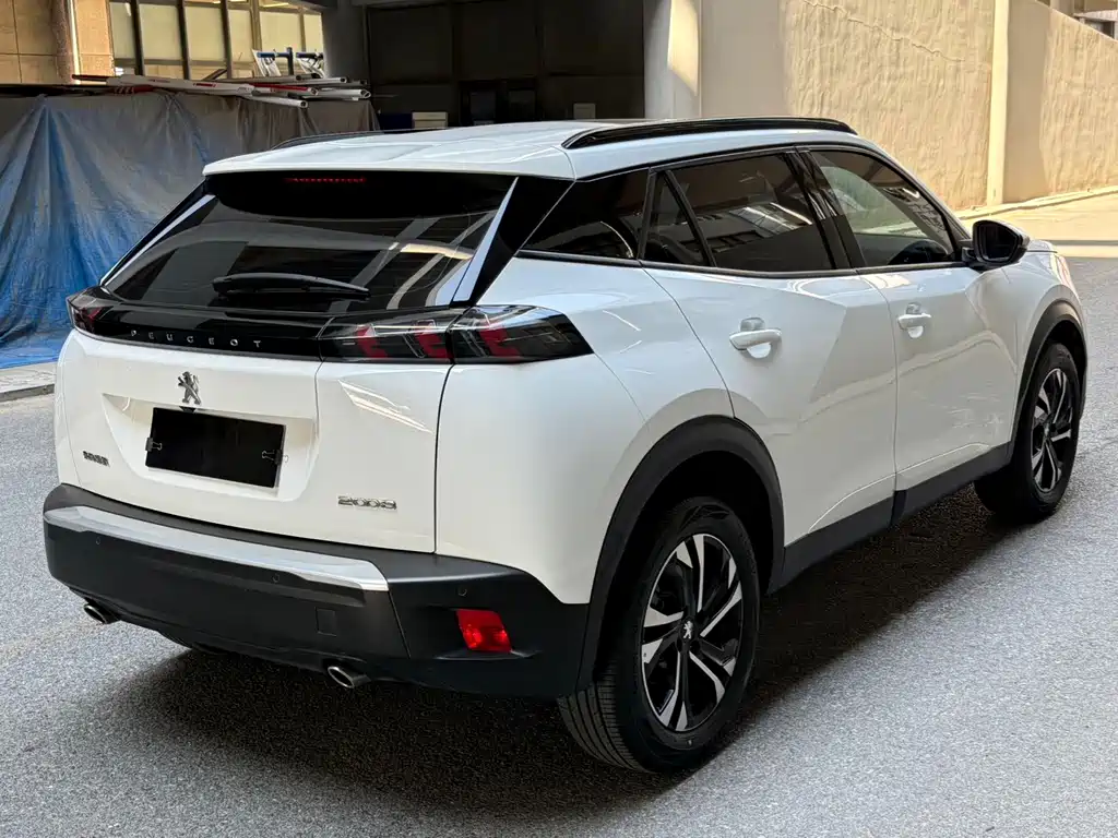 Peugeot 2008 2025