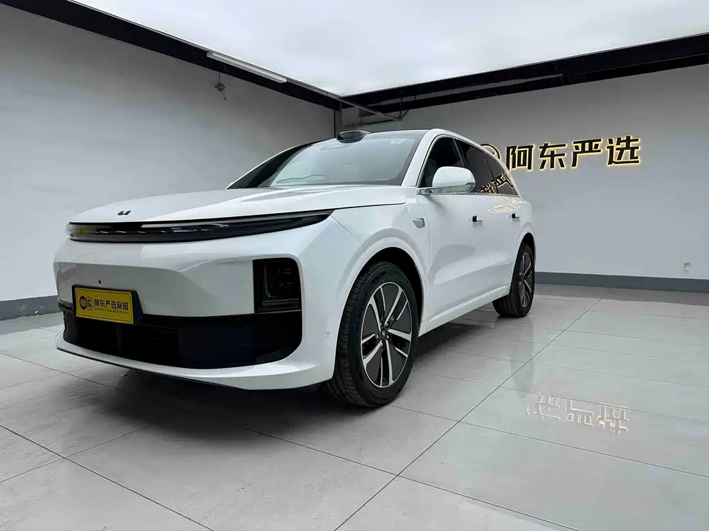Li Auto Li L6 2026