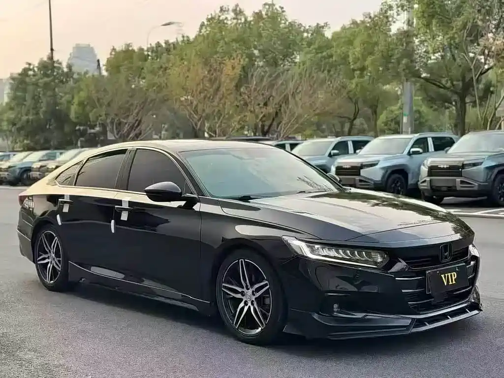 Honda Accord 2022 — фото 3