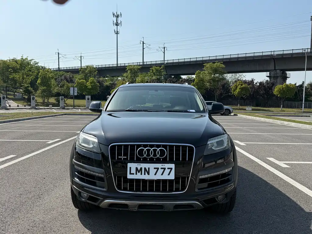 Audi Q7 2015 — фото 2