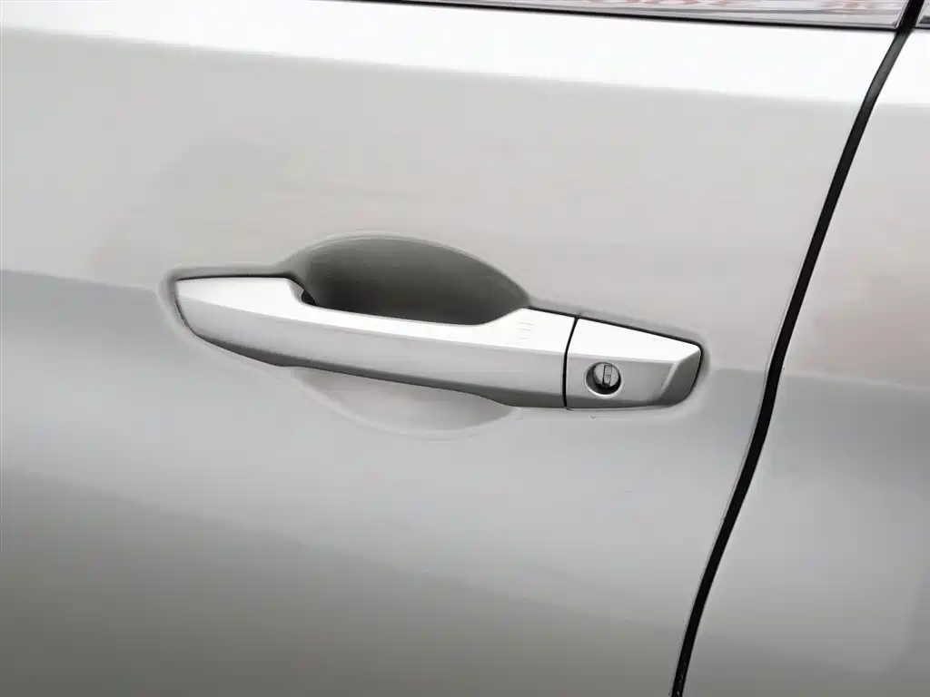 Honda UR-V 2017 — фото 18