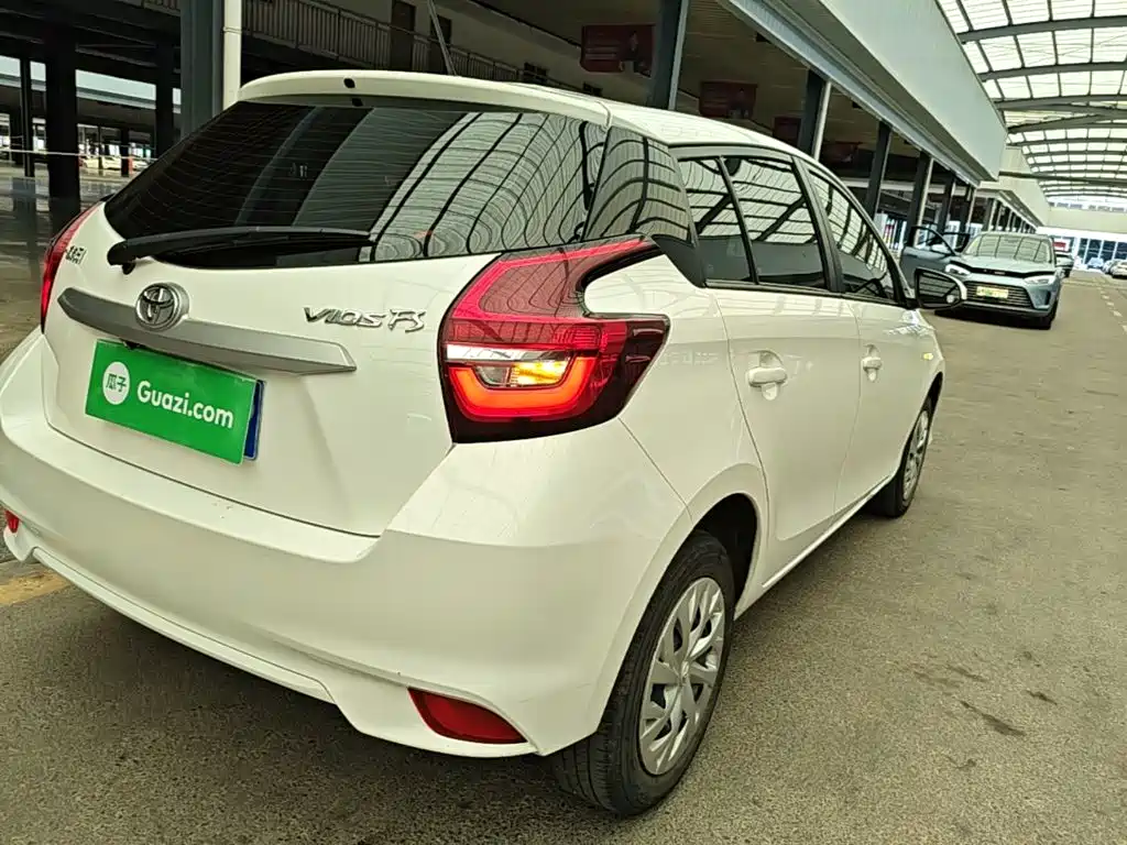 Toyota Vios FS 2023 — фото 8