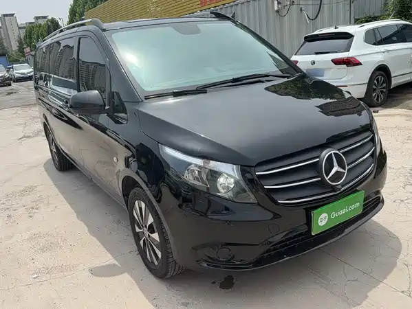 Mercedes-Benz Vito 2023