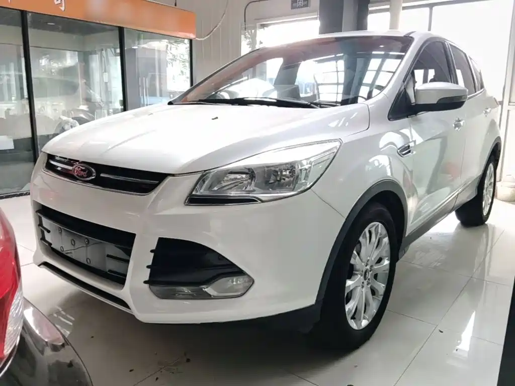 Ford Kuga 2015