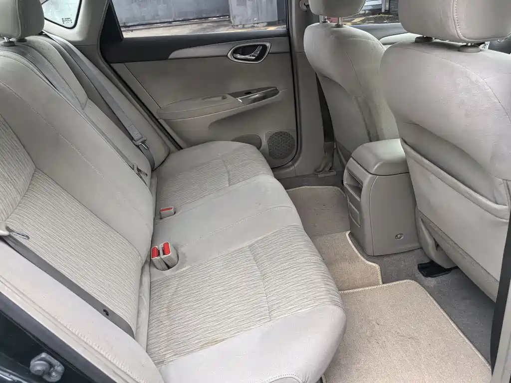 Nissan Sylphy 2013 — фото 12