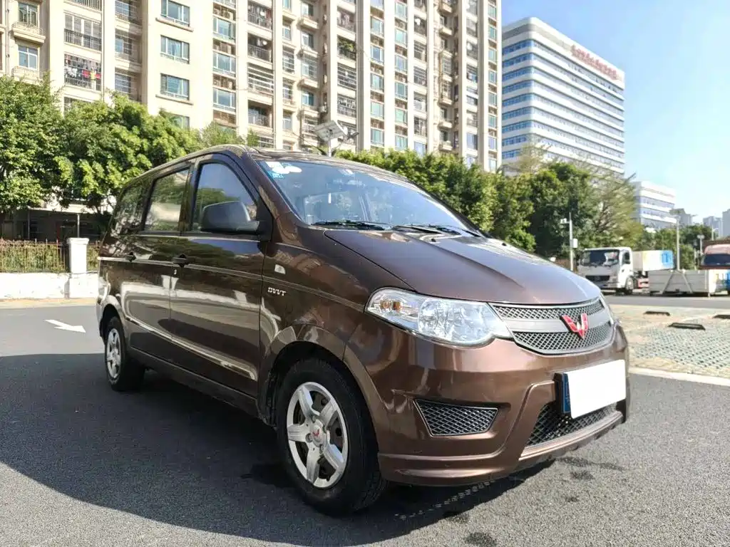 Wuling Hongguang 2018
