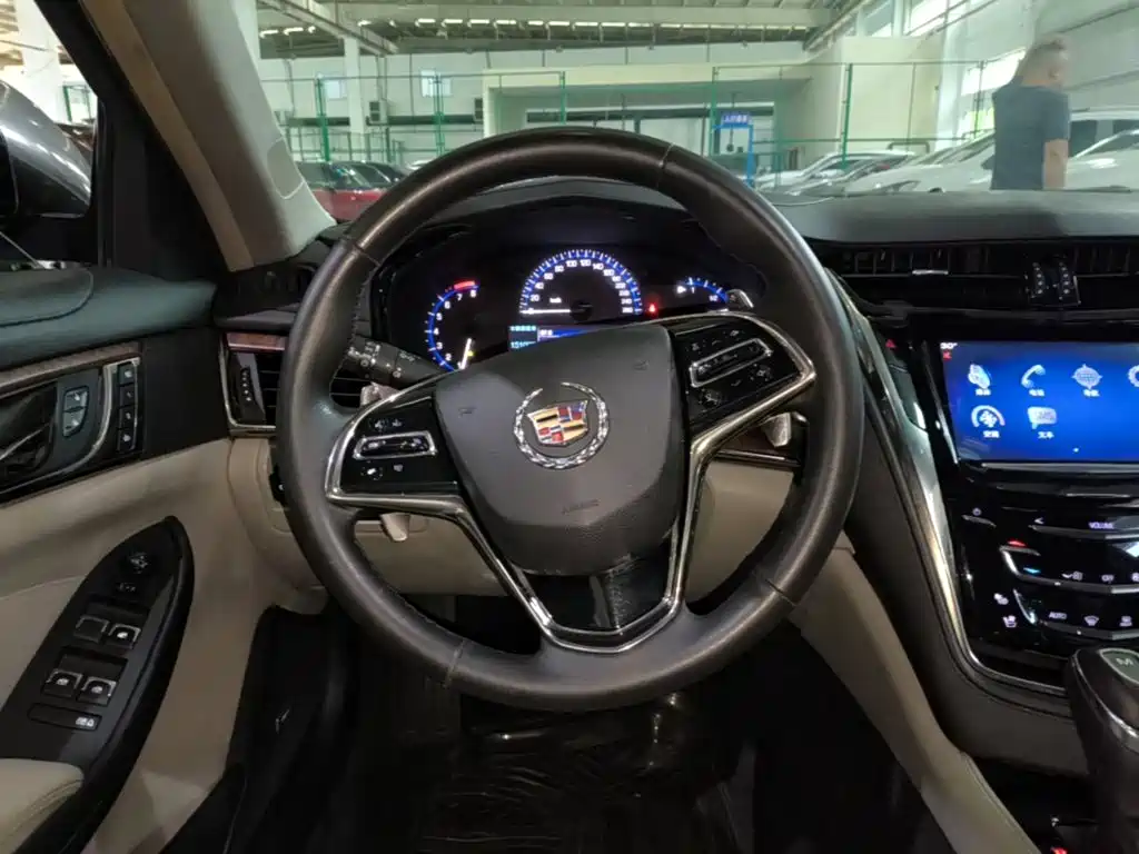Cadillac CTS 2017 — фото 11