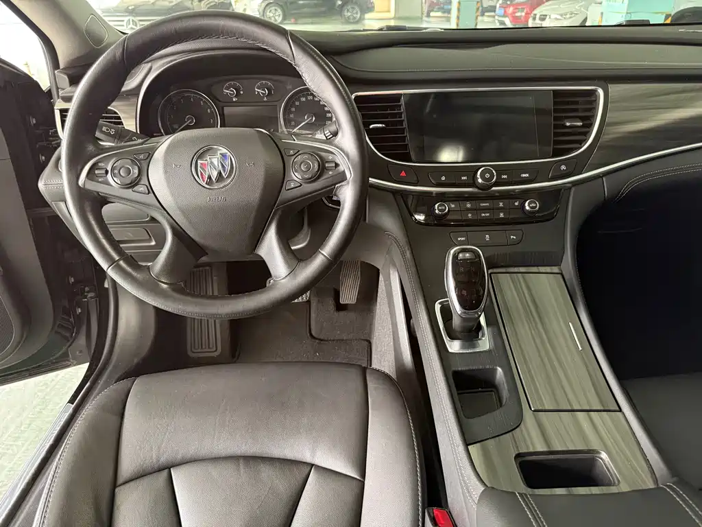 Buick LaCrosse 2023 — фото 11