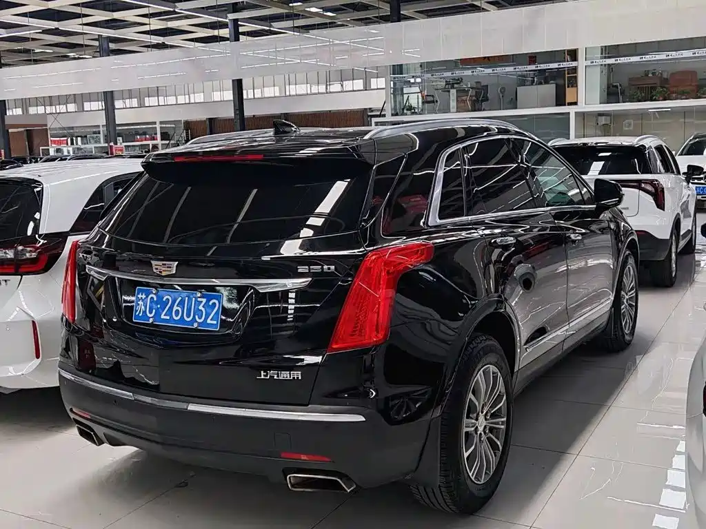 Cadillac XT5 2018 — фото 5