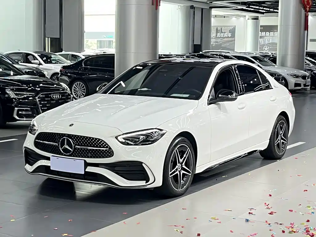 Mercedes-Benz C-Class 2024