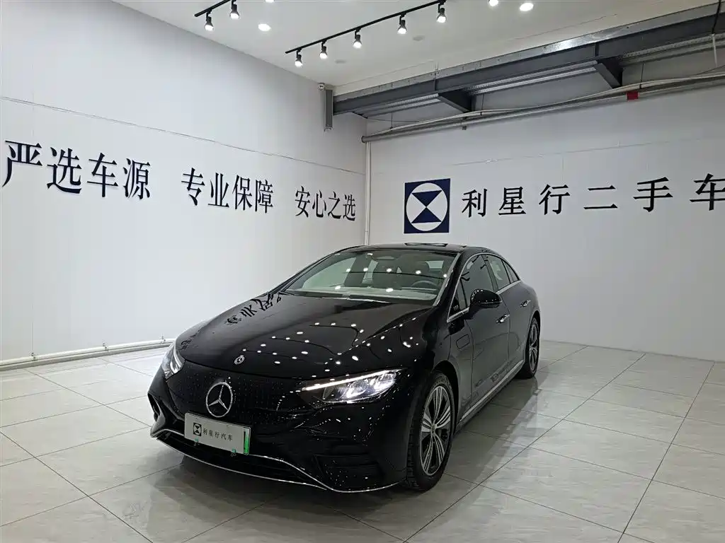 Mercedes-Benz EQE 2025