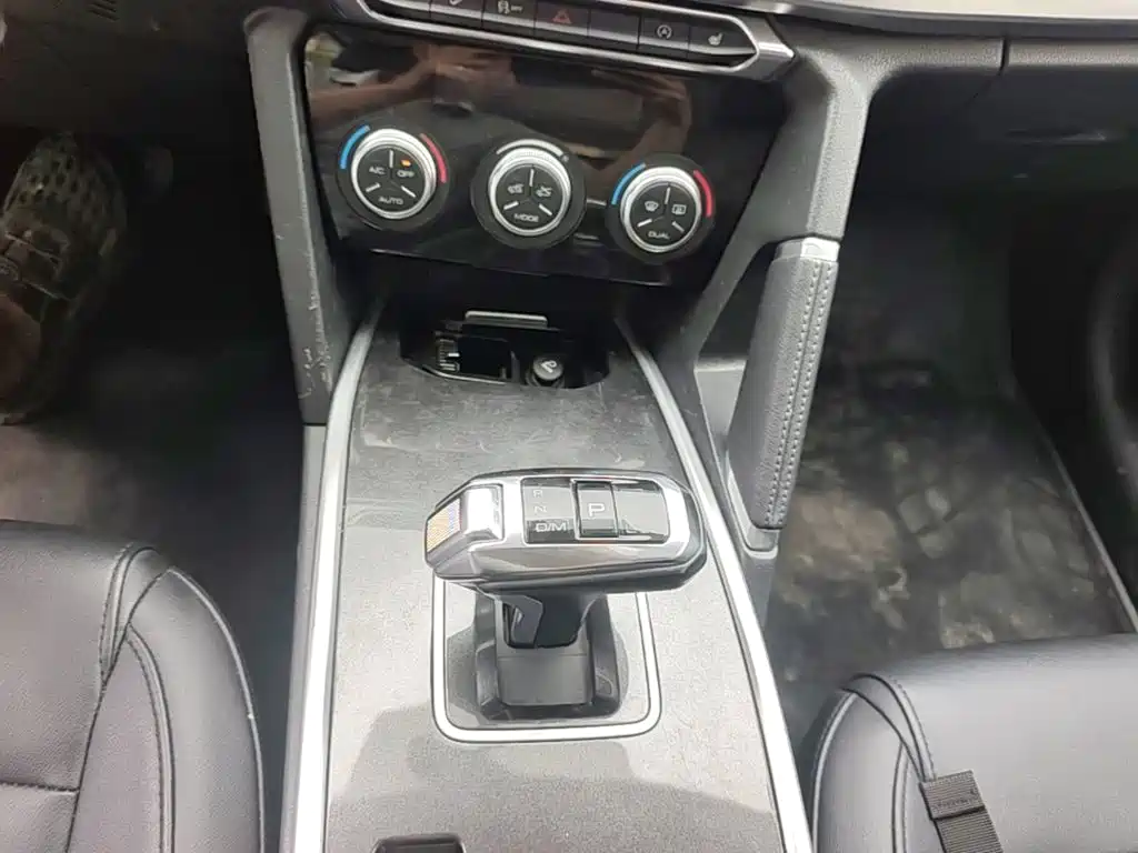 Haval H6 2018 — фото 14