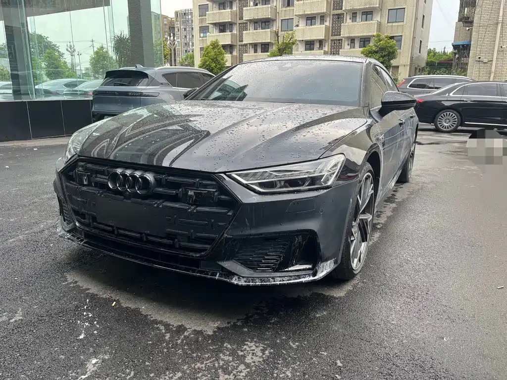 Audi A7L 2022 — фото 1