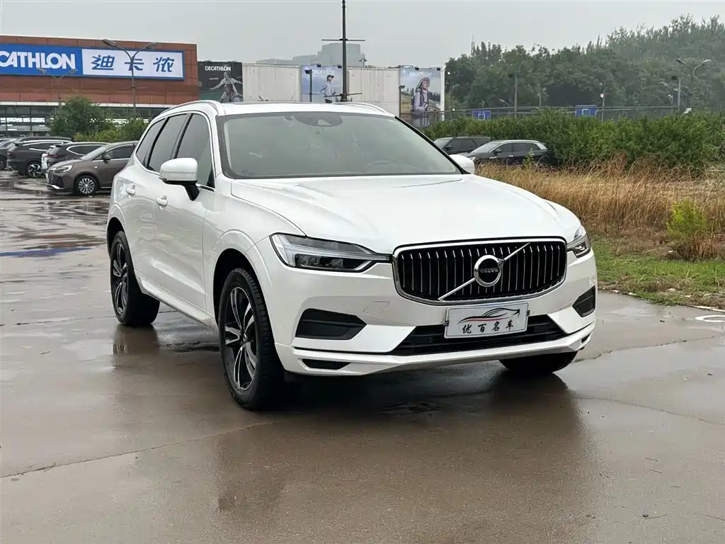 Volvo XC60 2019 — фото 3