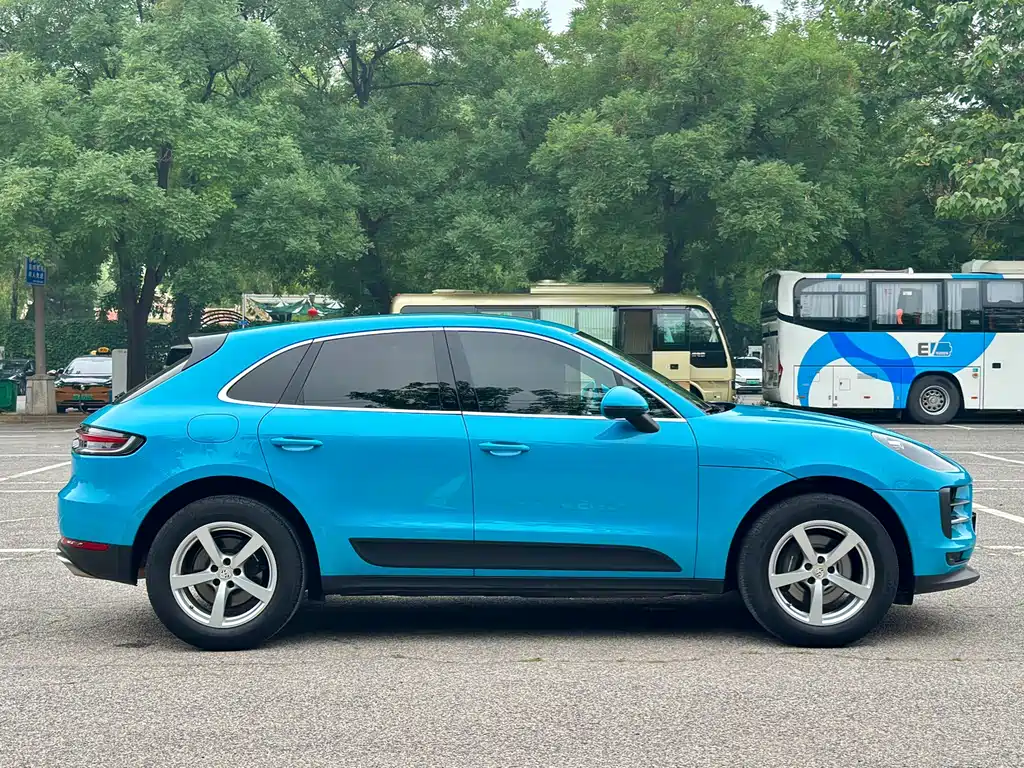 Porsche Macan 2019 — фото 8