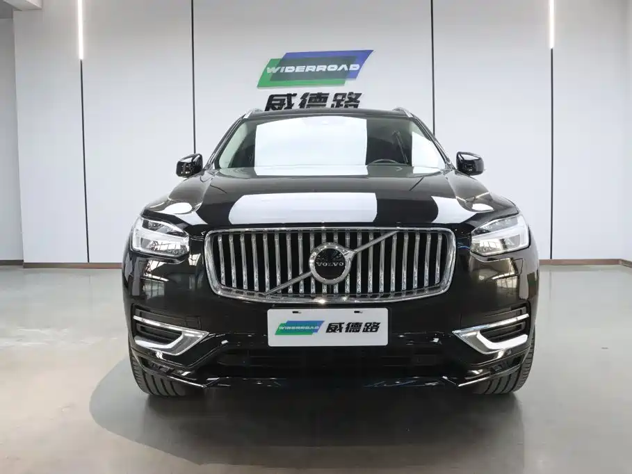 Volvo XC90 2020 — фото 2