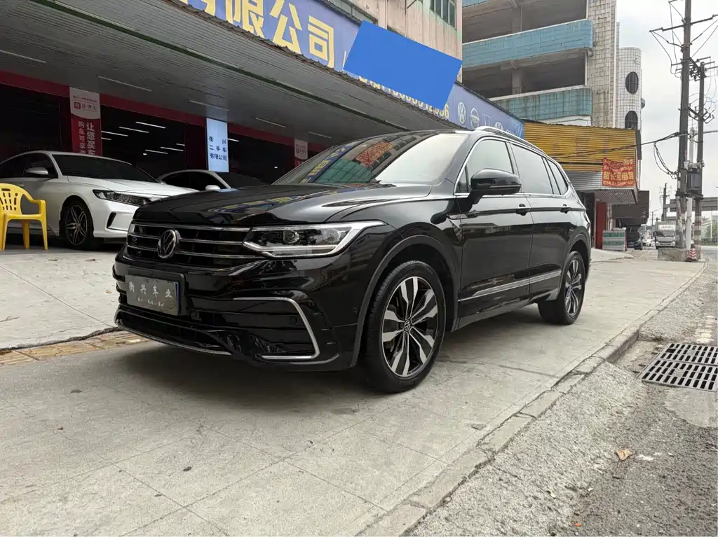 Volkswagen Tiguan L 2023
