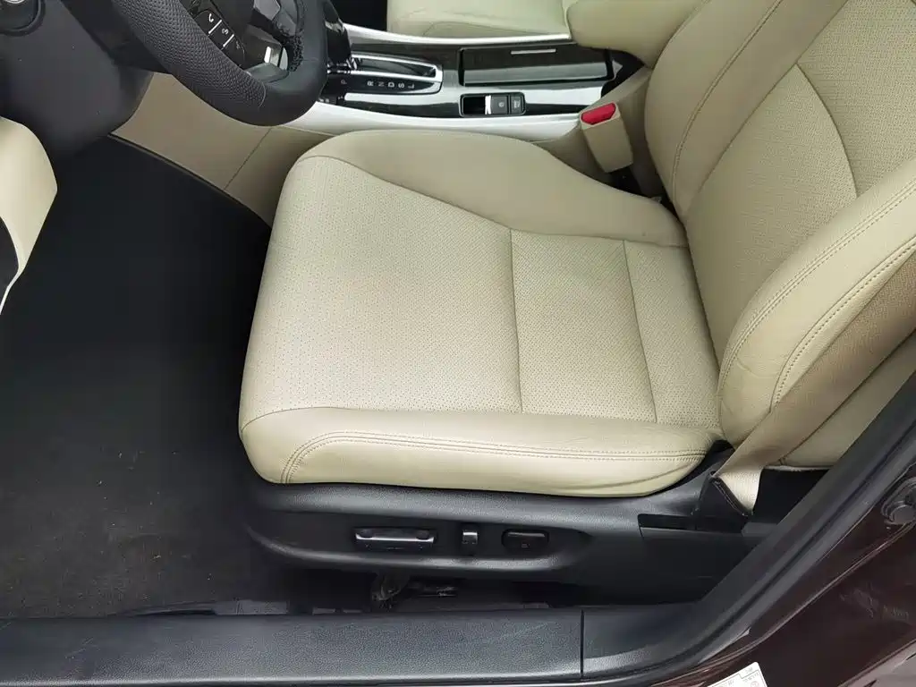 Honda Accord 2014 — фото 20