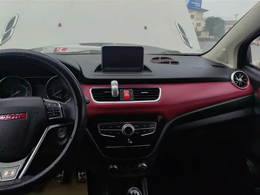 Haval H1 2014 — фото 13